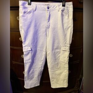 Maurices’s Women's cream Cargo Jeans size 14